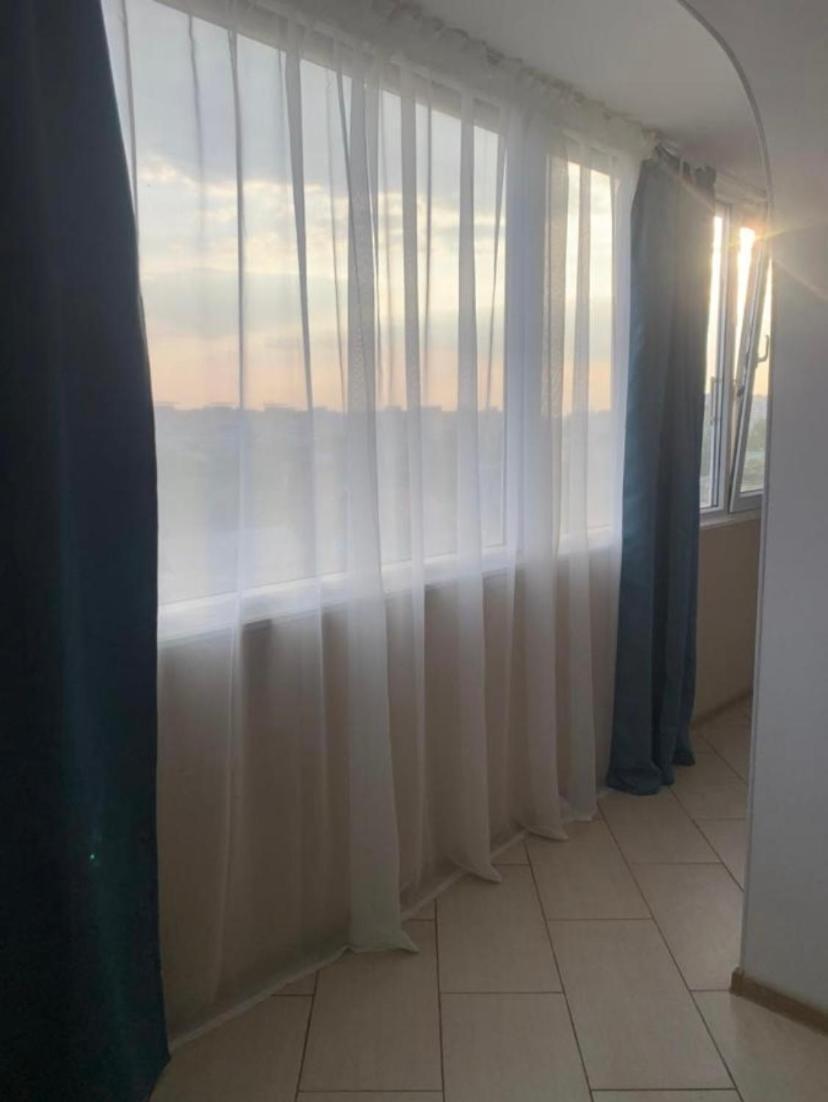 Apartment In The Center Tcherkassy Extérieur photo